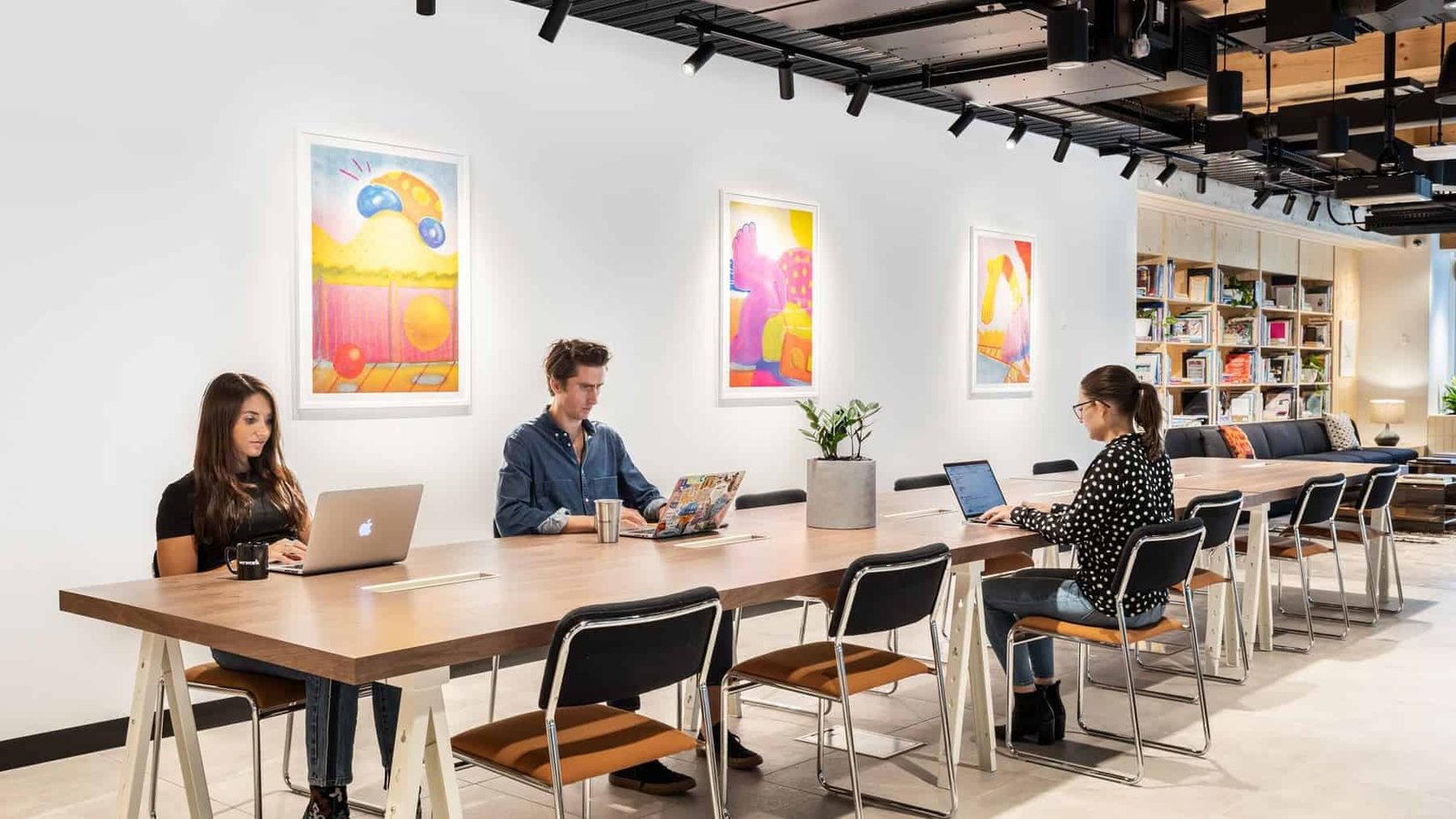 Coworking Community - Corporate Connection