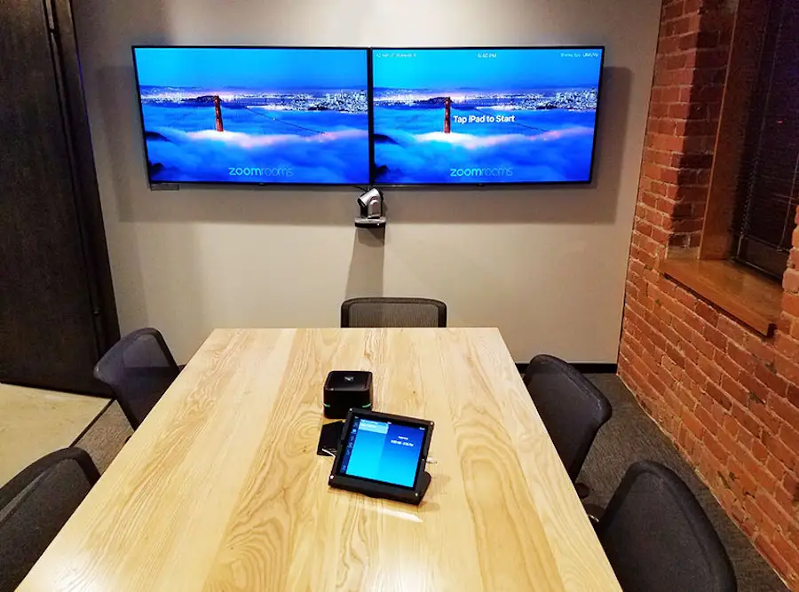 Zoom or Teams Rooms vs BYOD. Which One Works Best for Flexible Workspaces?